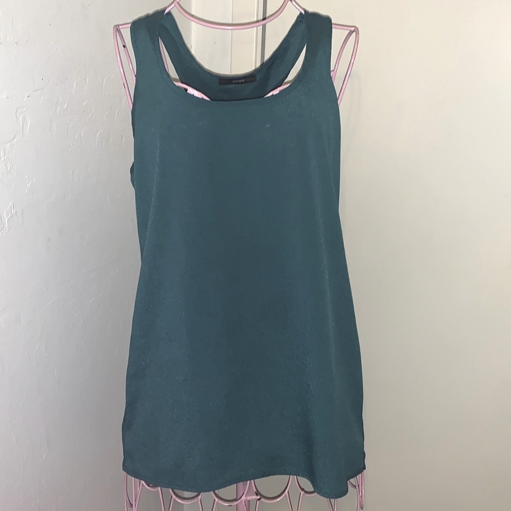 🎁Like New Women's Soprano Teal Blue Green Sleeveless Blouse- Small